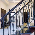 Перила готические с ковкой "Аддамс"