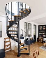 Лестница винтовая с деревянными ступенями "Честер" — изображение 3