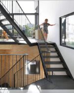 Лестница лофт на металлокаркасе "Шелтер"