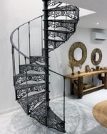 Лестница винтовая металлическая "Кружевная"