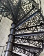 Лестница винтовая металлическая "Кружевная" — изображение 6