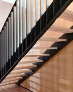 Лестница на металлическом каркасе "Полоса" — изображение 5