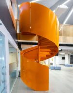 Лестница винтовая металлическая "Спираль" — изображение 2