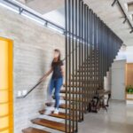 Лестница подвесная на металлокаркасе "Альба"