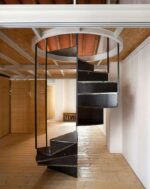 Лестница лофт винтовая "Пробка" — изображение 2