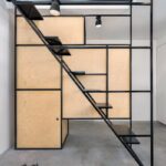 Лестница металлическая минимализм "Угол"