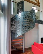 Лестница винтовая на металлокаркасе "Весна"