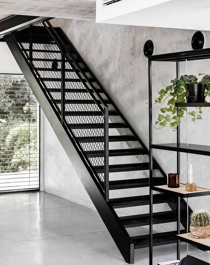 Yach_stair_1.jpg Лестница лофт металлическая "Ячейка" — изображение 1