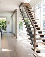 Лестница на металлокаркасе "Дубль С"