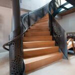 Лестница на металлокаркасе "Лофт винтаж"