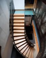 Лестница на металлокаркасе "Лофт винтаж" — изображение 3